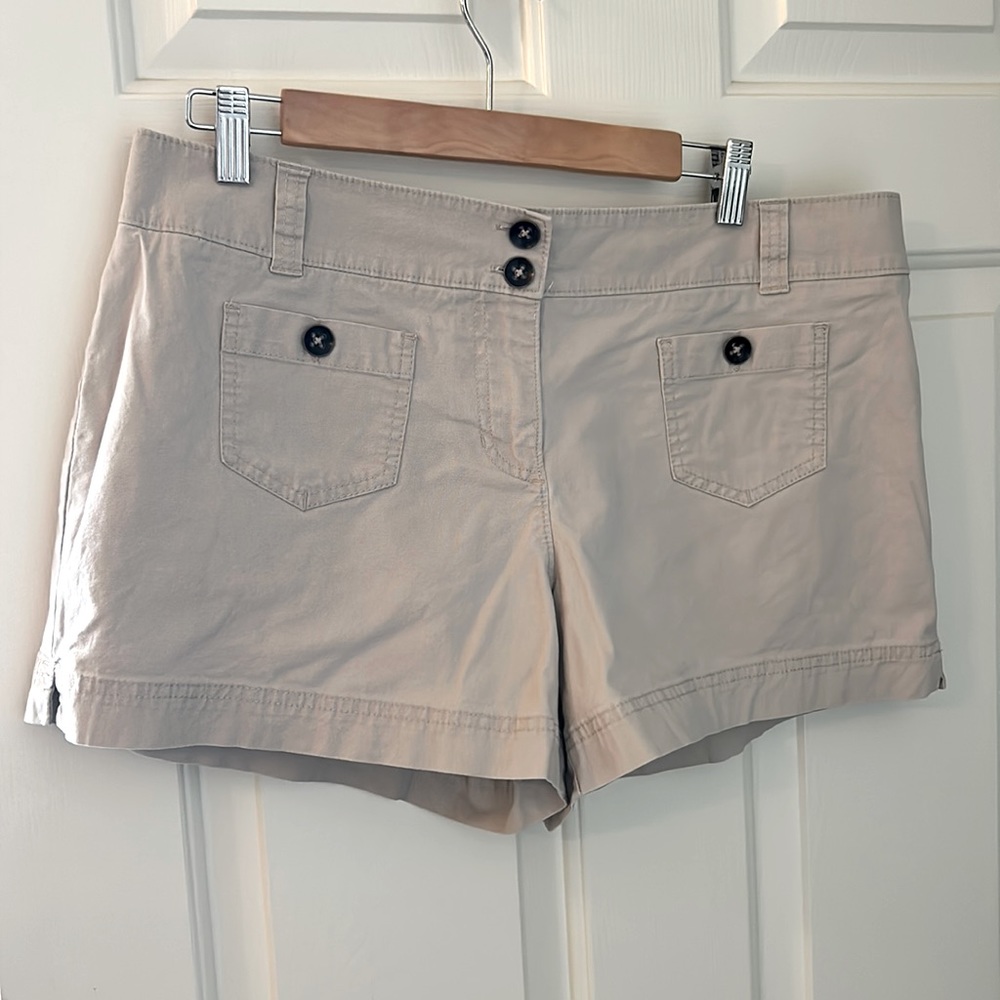 New York & Company shorts khaki size 12